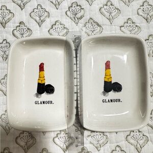 Jewry holder and blush holder